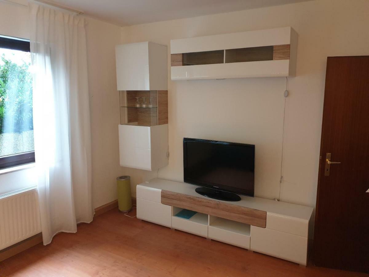 Andinas Ferienwohnung In Ruhiger Lage Direkt Am Wald Wilnsdorf Екстер'єр фото
