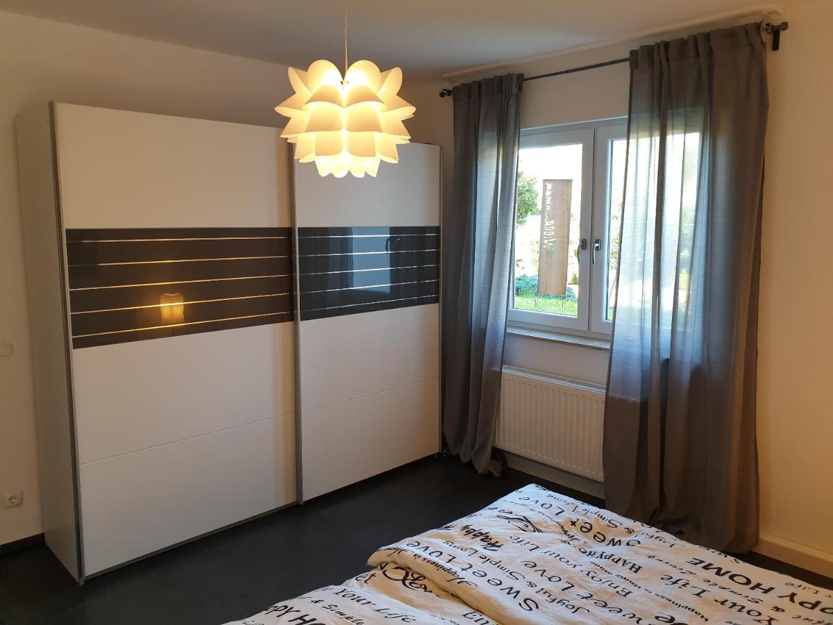 Andinas Ferienwohnung In Ruhiger Lage Direkt Am Wald Wilnsdorf Екстер'єр фото